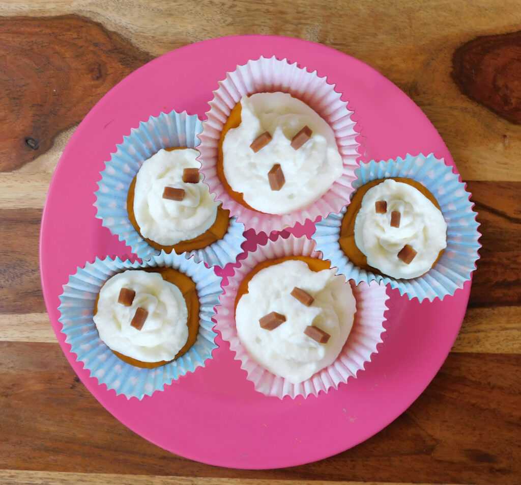 Pumpkin Dog Treat Cup Cakes